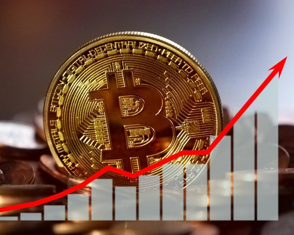 Bitcoin: Jak funguje a kdy do něj investovat